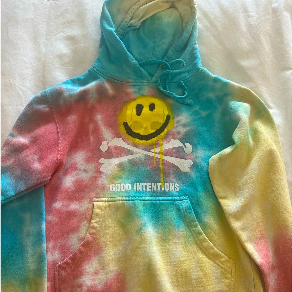 Good Intentions nav XO hoodie
